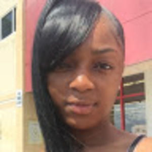 Meet your Posher, Kareen